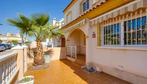Orihuela Costa, real estate. Playa Flamenca area, 2 bedrooms, 84 m2 - photo 6