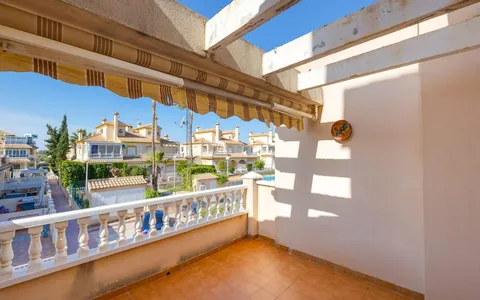 Orihuela Costa, real estate. Playa Flamenca area, 2 bedrooms, 84 m2, 2 bedrooms, 84 m² — €198000