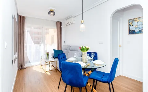 Real estate in Spain, Torrevieja. Centro area, 2 bedrooms, 56 m2, 2 bedrooms, 56 m² — €169000