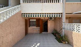 Buy real estate in Torrevieja, Spain. Playa de los Naufragos area, 3 bedrooms, 53 m2 - photo 5