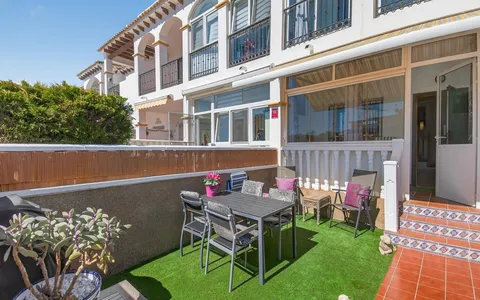 Buy real estate in Orihuela Costa, Spain. La Ciñuelica area, 2 bedrooms, 95 m2, 2 bedrooms, 95 m² — €179000
