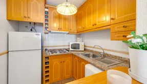 Property in Torrevieja. Centro area, 2 bedrooms, 60 m2 - photo 4