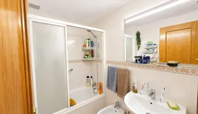 Buy an Apartment in Spain, Torrevieja. Nueva Torrevieja area, 2 bedrooms, 54 m2 - photo 6