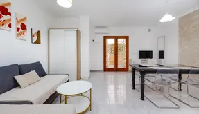 Torrevieja, real estate. Centro area, 2 bedrooms, 67 m2 - photo 2