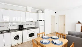 Buy real estate in Torrevieja, Spain. Playa de los Locos area, 1 bedroom, 39 m2 - photo 5