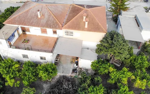 Buy an House in Spain. Desamparados area, 5 bedrooms, 1122 m2, 5 bedrooms, 1122 m² — €565000