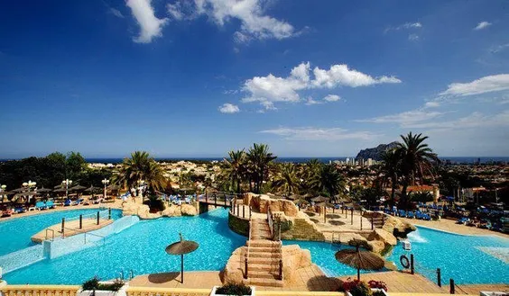 Property in Calpe. Gran sol area, 1 bedroom, 43 m2 - photo 1