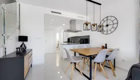 Torrevieja, real estate. La siesta area, 3 bedrooms, 98 m2 - photo 2