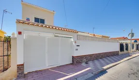 Spain buy an Villa. La marina area, 3 bedrooms, 121 m2 - photo 3