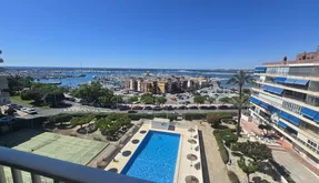 Venta de Piso en Torrevieja, España. Zona de la  Puerto deportivo marina salinas, 3 dormitorios, 94 m2 - photo 2