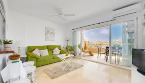 Property in Torrevieja. Playa del Cura area, 2 bedrooms, 80 m2 - photo 2