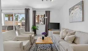 Comprar una vivienda en Orihuela Costa, España. Zona de la  Lomas de Cabo Roig, 2 dormitorios, 85 m2 - photo 2