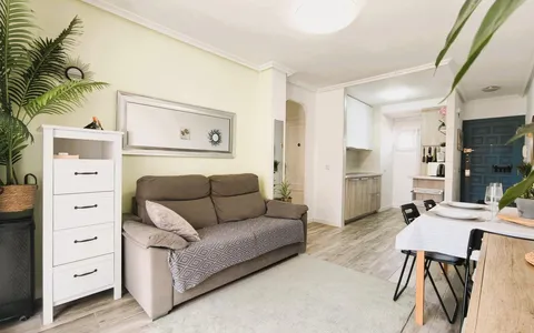 Torrevieja, Spain. Real Estate. Calas blanca area, 2 bedrooms, 60 m2, 2 bedrooms, 60 m² — €169900