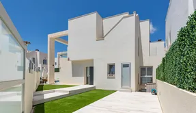 Buy real estate in Orihuela Costa, Spain. Lomas de Cabo Roig area, 3 bedrooms, 149 m2 - photo 2