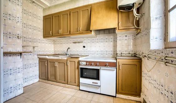 Real estate in Spain buy. Barrio de las Monserratinas area, 3 bedrooms, 92 m2 - photo 1