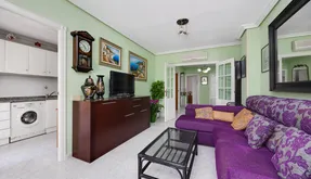 Buy an Apartment in Spain, Torrevieja. Antonio Machado area, 3 bedrooms, 103 m2 - photo 5