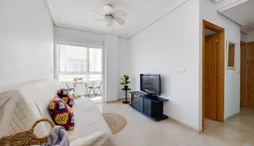 Comprar un Ático en Torrevieja, España. Zona de la  Centro, 1 dormitorio, 46 m2 - photo 3