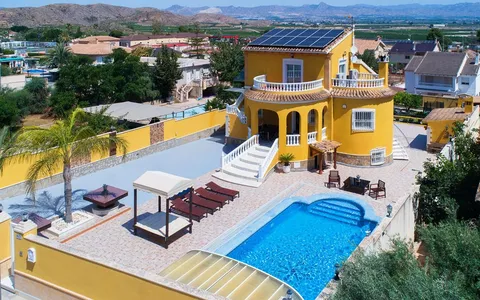 Bienes raíces en España comprar. Zona de la  Montepinar-La Aparecida-Raiguero, 5 dormitorios, 250 m2, 5 dormitorios, 250 m² — €490000