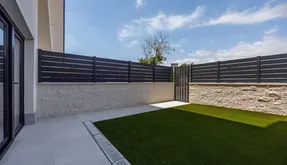 Spain real estate. Gasparot area, 3 bedrooms, 110 m2 - photo 2