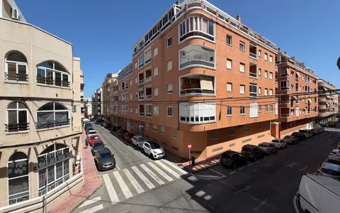 Torrevieja, Spain. Buy an Apartment . Centro area, 3 bedrooms, 112 m2, 3 bedrooms, 112 m² — €184990