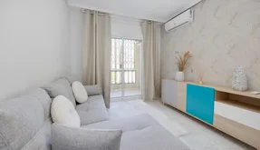 Buy an Apartment in Spain, Torrevieja. Habaneras area, 2 bedrooms, 56 m2 - photo 2