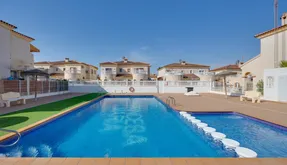 Купить недвижимость в Торревьеха, Испания. Район Aguas Nuevas, 2 спальни, 70 м2 - photo 3