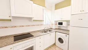Buy real estate in Torrevieja, Spain. Habaneras area, 2 bedrooms, 85 m2 - photo 4