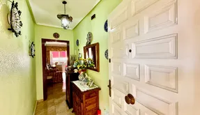Torrevieja bienes raíces, Piso en venta. Zona de la Centro, 2 dormitorios, 69 m2 - photo 2