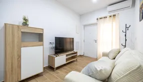 Torrevieja, недвижимость. Район Antonio Machado, 1 спальня, 40 м2 - photo 2