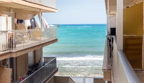 Apartment for sale in Torrevieja, Spain. Playa de los Naufragos area, 3 bedrooms, 98 m2 - photo 4