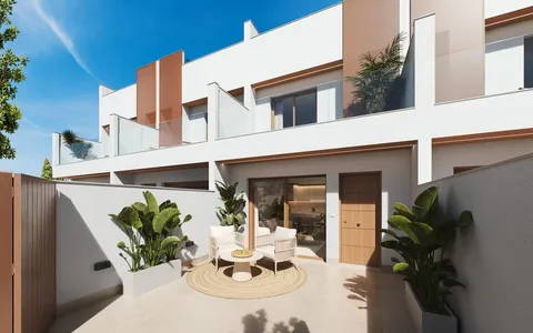 Buy an Town house in Spain. San Pedro de Pinatar area, 3 bedrooms, 109 m2, 3 bedrooms, 109 m² — €379000