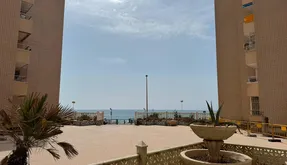Torrevieja, real estate. Playa de los Locos area, 3 bedrooms, 109 m2 - photo 4
