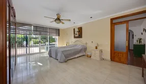 Bienes raíces en España, Torrevieja. Zona de la  La Siesta - El Salado - Torreta, 4 dormitorios, 212 m2 - photo 5