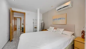 Comprar un Piso en Torrevieja, España. Zona de la Playa de los locos, 2 dormitorios, 55 m2 - photo 5
