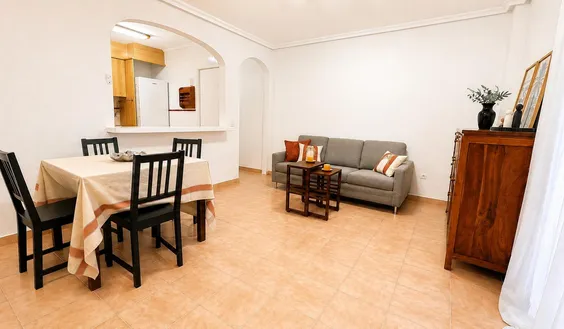 Torrevieja bienes raíces, Piso en venta. Zona de la Habaneras, 2 dormitorios, 79 m2 - photo 1