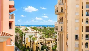 Buy a Penthouse in Spain, Torrevieja. Playa de los locos area, 2 bedrooms, 70 m2 - photo 2