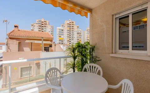 Buy real estate in Torrevieja, Spain. Nueva Torrevieja area, 2 bedrooms, 62 m2, 2 bedrooms, 62 m² — €129000