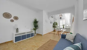 Torrevieja, bienes raíces. Zona de la  Estacion de autobuses, 1 dormitorio, 75 m2 - photo 3