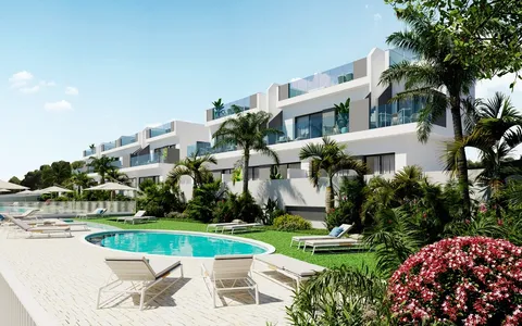 Bienes raíces Torrevieja, Bungalow en venta. Zona de la  Lago jardin, 2 dormitorios, 75 m2, 2 dormitorios, 75 m² — €330000