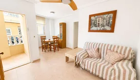 Buy real estate in Torrevieja, Spain. Habaneras area, 2 bedrooms, 71 m2 - photo 2