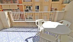 Real estate in Spain, Torrevieja. Playa del Cura area, 2 bedrooms, 75 m2 - photo 2