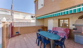 Property in Torrevieja. Playa de los Naufragos area, 3 bedrooms, 76 m2 - photo 3
