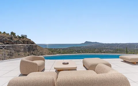 Villa for sale, Spain. La Sierra area, 4 bedrooms, 405 m2, 4 bedrooms, 405 m² — €2146000