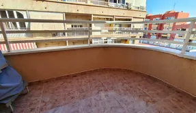 Real estate Torrevieja, Apartment for sale. Playa del Cura area, 2 bedrooms, 75 m2 - photo 2