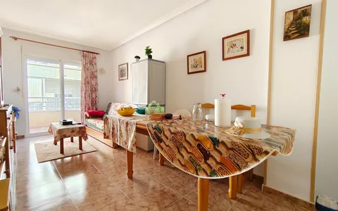 Real estate Torrevieja, Apartment for sale. Playa del Cura area, 2 bedrooms, 75 m2, 2 bedrooms, 75 m² — €158900