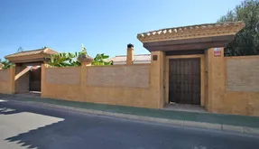 Real estate Torrevieja, Town house for sale. Los Angeles area, 4 bedrooms, 148 m2 - photo 2