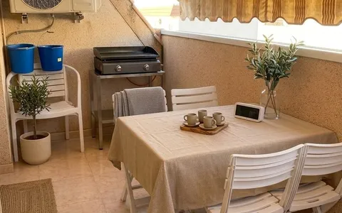 Buy a Penthouse in Torrevieja, Spain. El Molino area, 2 bedrooms, 55 m2, 2 bedrooms, 55 m² — €149990