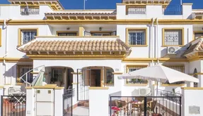 Rijtjeshuis te koop in Torrevieja, Spanje. Wijk Carrefour, 3 slaapkamers, 86 m² - photo 5