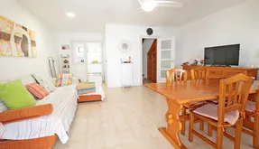 Buy property in Torrevieja, Spain. Playa de los Naufragos area, 3 bedrooms, 100 m2 - photo 2