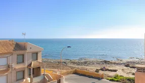 Buy a Town house in Spain, Torrevieja. Cala de cabo cervera area, 2 bedrooms, 102 m2 - photo 2